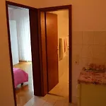 Casa de hóspedes And With Parking Space - 4164 Vodice