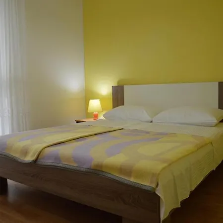 And With Parking Space - 4164 Affittacamere