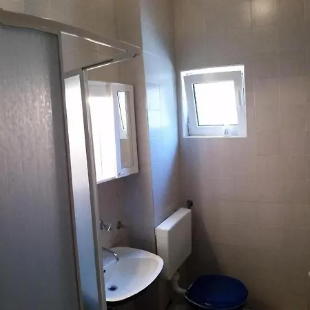 And With Parking Space - 4164 3* Vodice