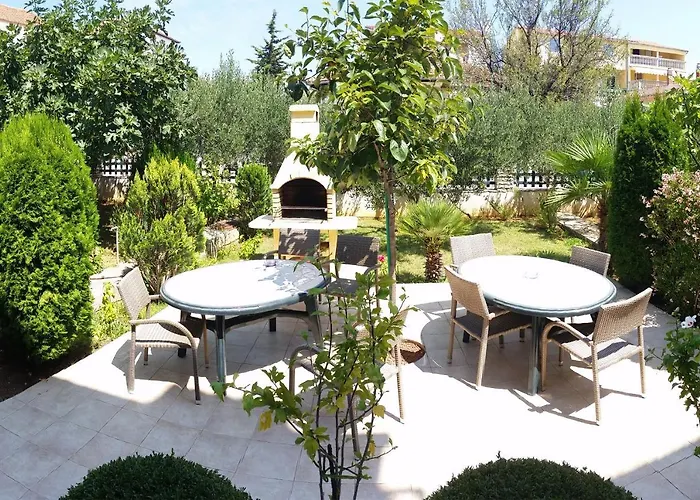 And With Parking Space - 4164 ゲストハウス