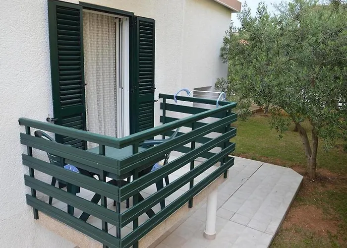 And With Parking Space - 4164 3*